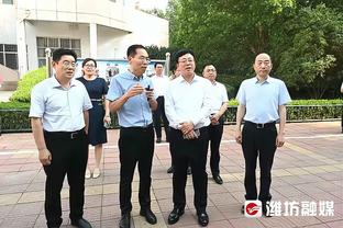 卢谈小卡砍下三双：他做了正确的决定 我们要更好地应对包夹