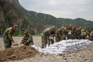 特奥本场比赛数据：1进球4抢断2射正，评分7.7